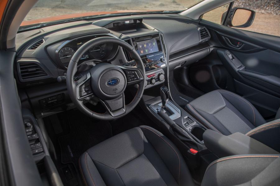 Торпедо Subaru Crosstrek 2017 года  (фото 46 из 73)
